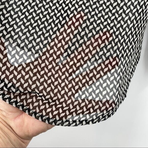 🐇 Pleione Women's 70s Inspired Striped Sheer Chiffon Button Down Shirt - Picture 9 of 9